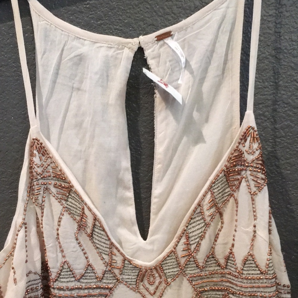 New Free people embellished v neck tunic - Picture 3 of 6